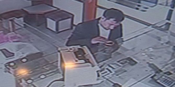 Kuyumcudan 11 Bin Tl’lik Altın Çalan Hırsızı Berber Yakaladı