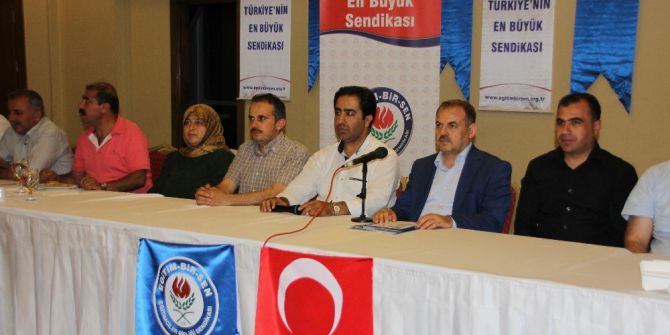 Eğitim-bir-sen’liler İftarda Bir Araya Geldi