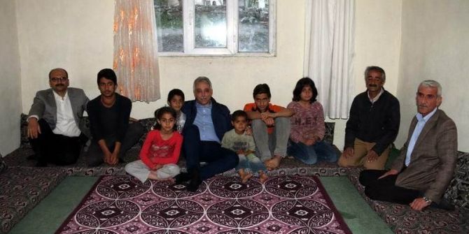 Vali Toprak’tan Kanat Ailesine Ziyaret