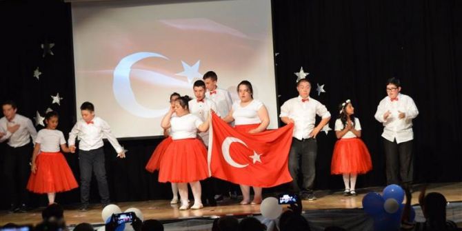 Özel Öğrencilerden Özel Yıl Sonu Gösterisi