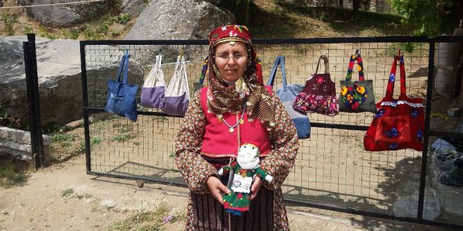 Gelin - Kaynana Birlikte Üretip Satıyorlar