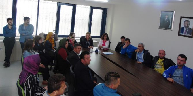 İzmit Belediyesi Personeline İletişim Eğitimi