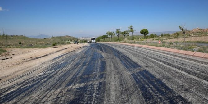 Melikgazi, Ramazan Ayında Asfaltlamada Yoğun Mesai Yapıyor