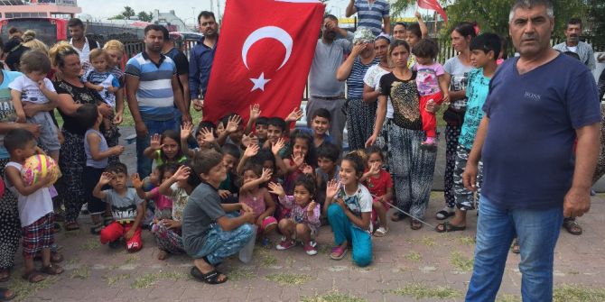 Çocuk Kaçırmakla Suçlanan İşçilerden “Biz Kendi Karnımızı Doyuramıyoruz” Savunması