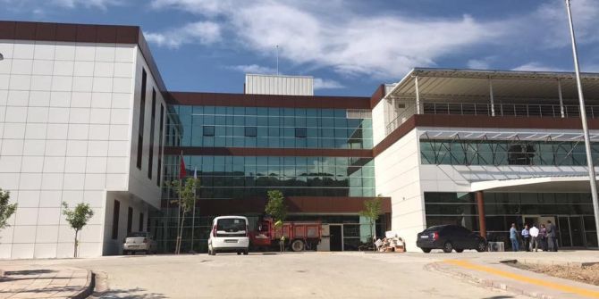 Yenice Devlet Hastanesi Yeni Binasında Hizmet Vermeye Başladı