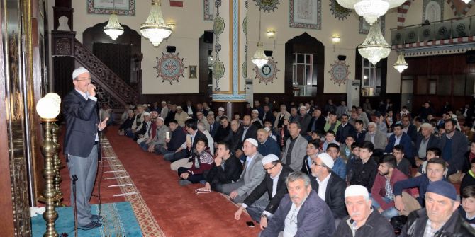 Ödüllü Hafızlardan Kur’an-ı Kerim Ziyafeti