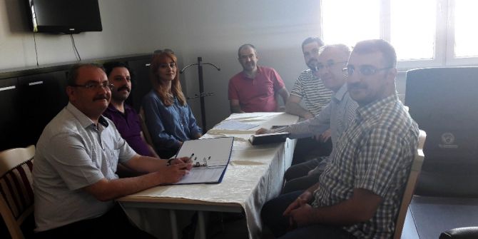 Üniversitede Kitap Değerlendirme Toplantısı