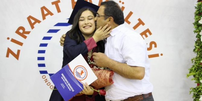 Diplomalarını Ailelerinin Elinden Aldılar