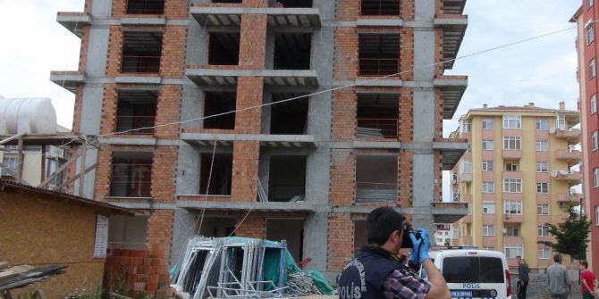 5’inci Kattan Düşen İşçi Öldü