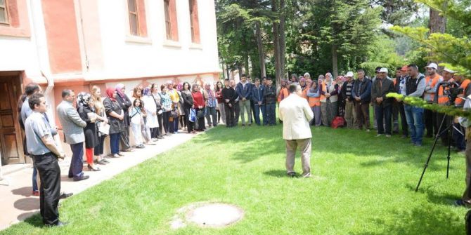 Bilecik Belediyesi’nden Typ Çalışanlarına İhtiyaç Çeki Verildi