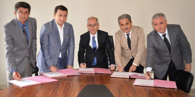 Yüzmek Çocuklardan, Malzemeler Ve Ulaşım Bozüyük Belediyesi’nden