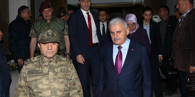 Başbakan Yıldırım’dan, Şehit Tümgeneral Aydın’ın Ailesine Taziye Ziyareti