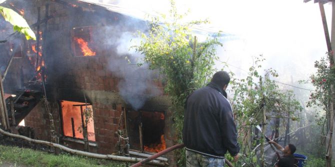Kastamonu’da 2 Ev Yanarak Kül Oldu