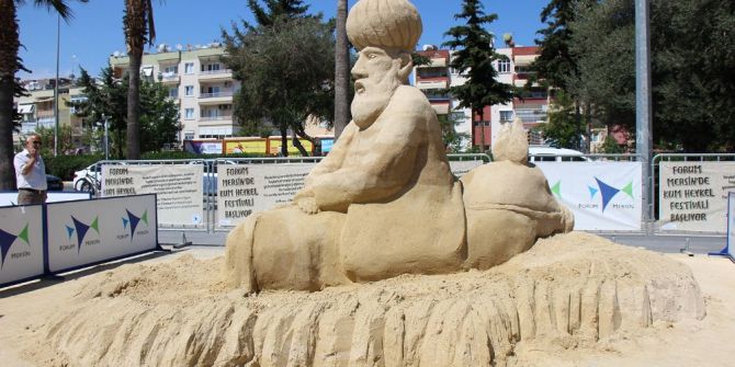 Kumdan Heykeller Büyülüyor