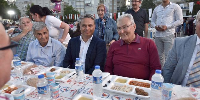 Baykal, Muratpaşa’nın İftar Programına Katıldı