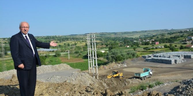 Başkan Kadir Albayrak Toptancı Sebze Ve Meyve Hali İnşaatını İnceledi