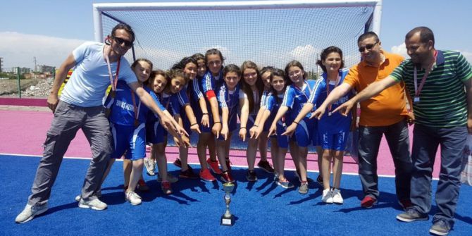 Hokey’in Sultanları Türkiye 4’üncüsü Oldu