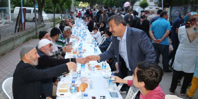 Darıca’da Mahalle İftarları Başladı