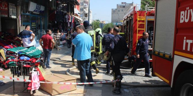 Denizli’de İş Yeri Yangını Paniğe Neden Oldu