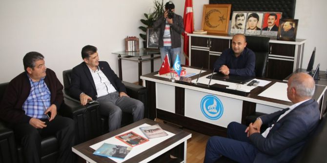 Karaman’da Ak Parti’den Mhp Ve Ülkü Ocaklarına Ziyaret