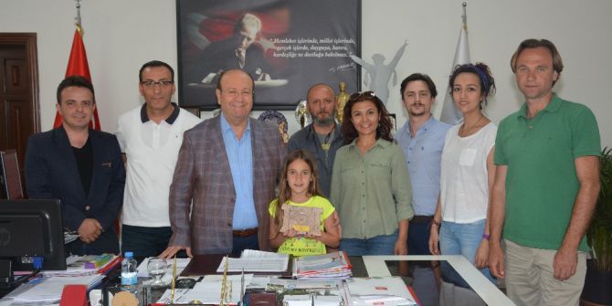 Efeler Belediye Tiyatrosuna Ödül