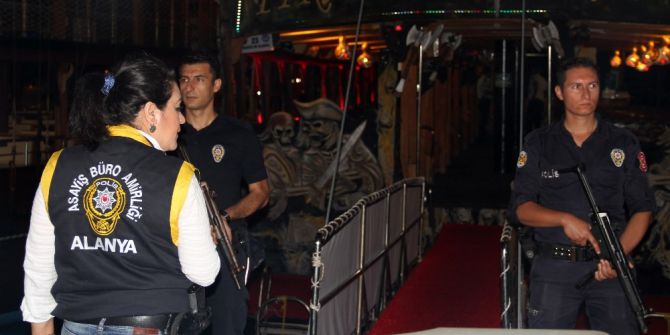 Gezi Teknelerine Narkotik Köpekli Huzur Operasyonu