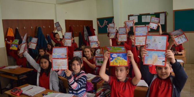 Öğrencilerden 15 Temmuz Fotoromanı