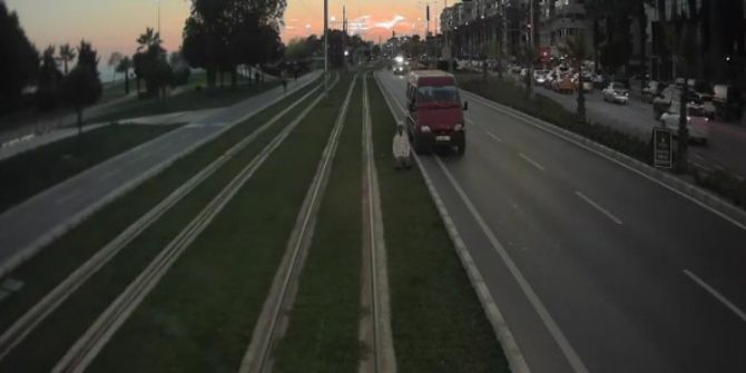 Sosyal Medyanın Gündemine Oturan Olay Tramvay Kamerasında