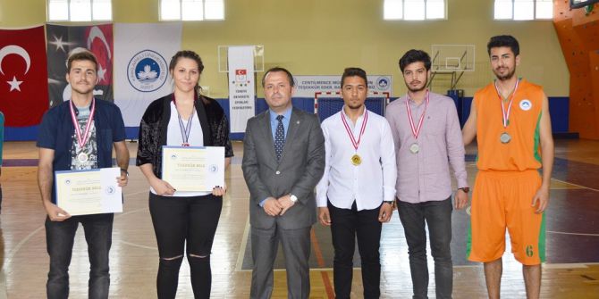 Klü Geleneksel Spor Etkinlikleri Sona Erdi