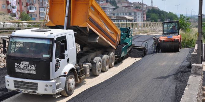Karabük’te Asfalt Çalışmaları Sürüyor