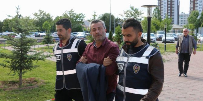 Akrabasını Silahla Vurup, Parasını Yağmalayan Şahıs Yakalandı