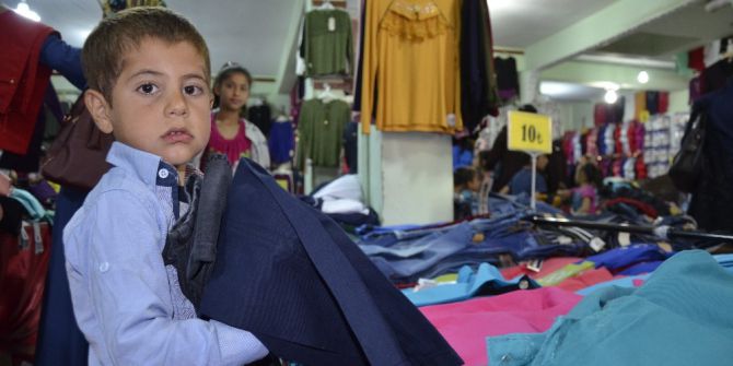 Siverek’te 200 Çocuğa Elbise Yardımında Bulunuldu