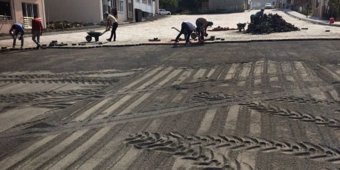 Başkan Eşkinat: “Kentin Her Yerinde Hummalı Bir Çalışma İçindeyiz”