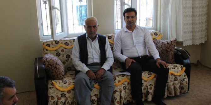 Müdür Fırat Şehit Ailesini Ziyaret Etti