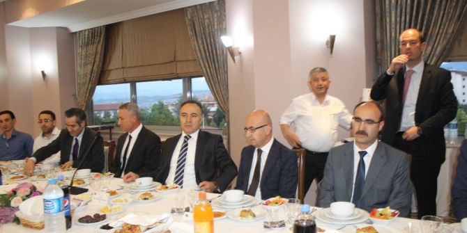 Denizli Protokolü Ahıska Türkleri, Türkmenler Ve Suriyelilerle İftarda Buluştu