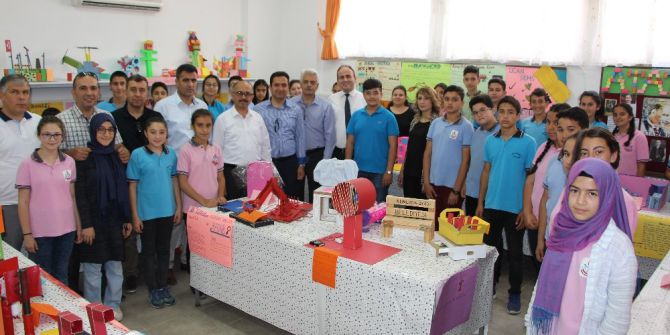 Öğrenciler Den Yıl Sonu Sergisi