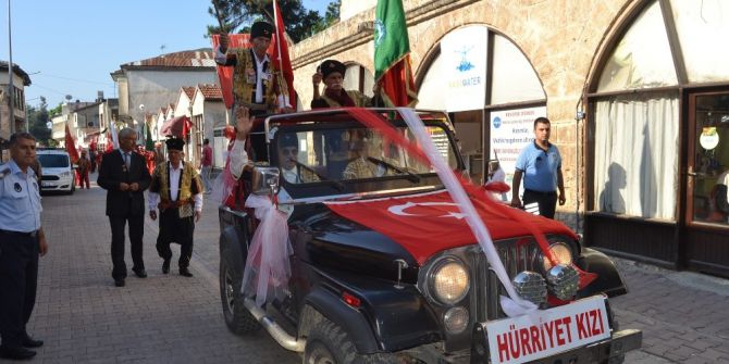 Kozan’da Kurtuluş Coşkusu