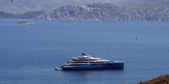 Tottenham’ın Patronunun Ege Turu Devam Ediyor