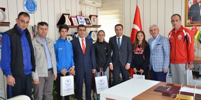 Bilecik’te Başarılı Sporcular Ödüllendirildi