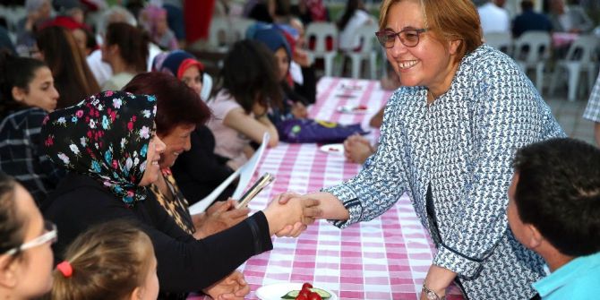 Zeytinlik’e Bin Kişilik İftar Sofrası