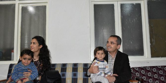 Kaymakam Suriyeli Ailenin İftar Sofrasına Misafir Oldu