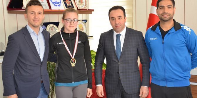 Bilecikli Ceren Türkiye Şampiyonu Oldu