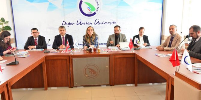 Yök Ve Kalkınma Bakanlığı Yetkilileri Düzce Üniversitesinde