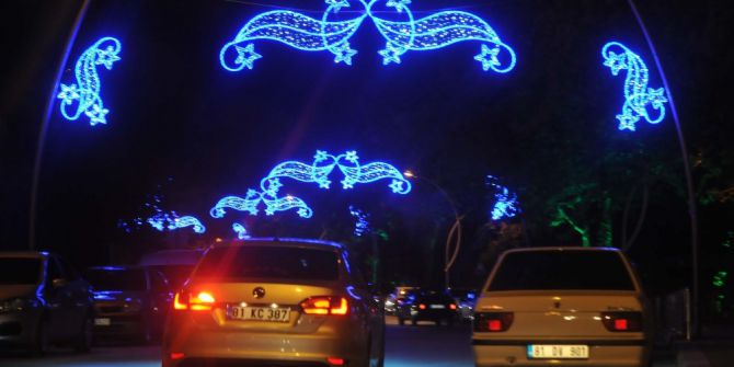 Akçakoca’da Işıklı Cadde Oluşturuldu