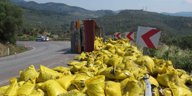 Çanakkale’de Trafik Kazası: 1 Ölü, 1 Yaralı