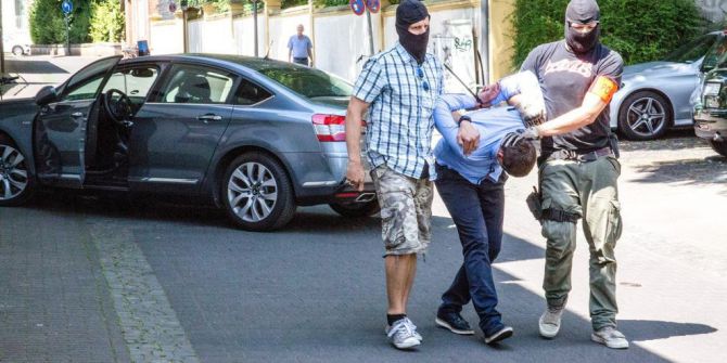 Almanya’da, Soyguncuları Vatandaş Yakaladı