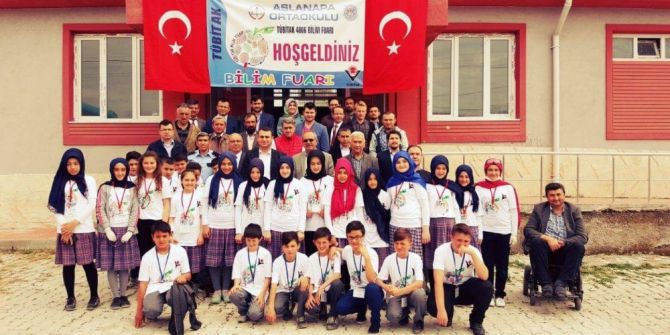 ’İstiklal Marşı Çaldığında Otamatik Göndere Çekilen Bayrak’ Projesi İlgi Görüyor