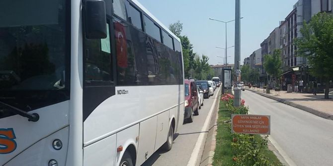 Mezuniyet Töreni Trafikte Çileye Dönüştü
