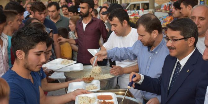 Başkan Çelik: “İftar Sofraları Birlik Ve Beraberliğimizin Göstergesidir”