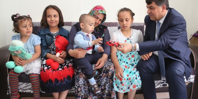 Başkan Fadıloğlu, Çat Kapı Ziyaretlerini Sürdürdü